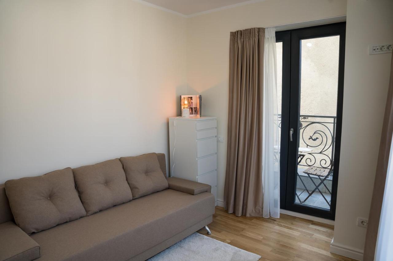Azaleea Apartments Bukarest Eksteriør billede