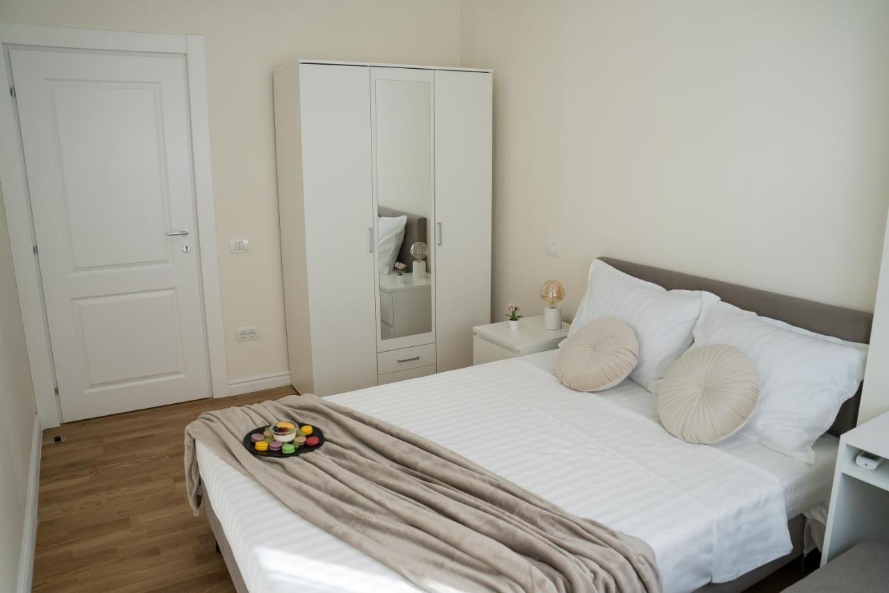 Azaleea Apartments Bukarest Eksteriør billede