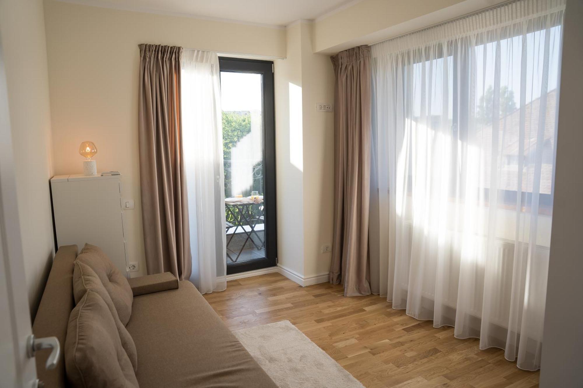 Azaleea Apartments Bukarest Eksteriør billede